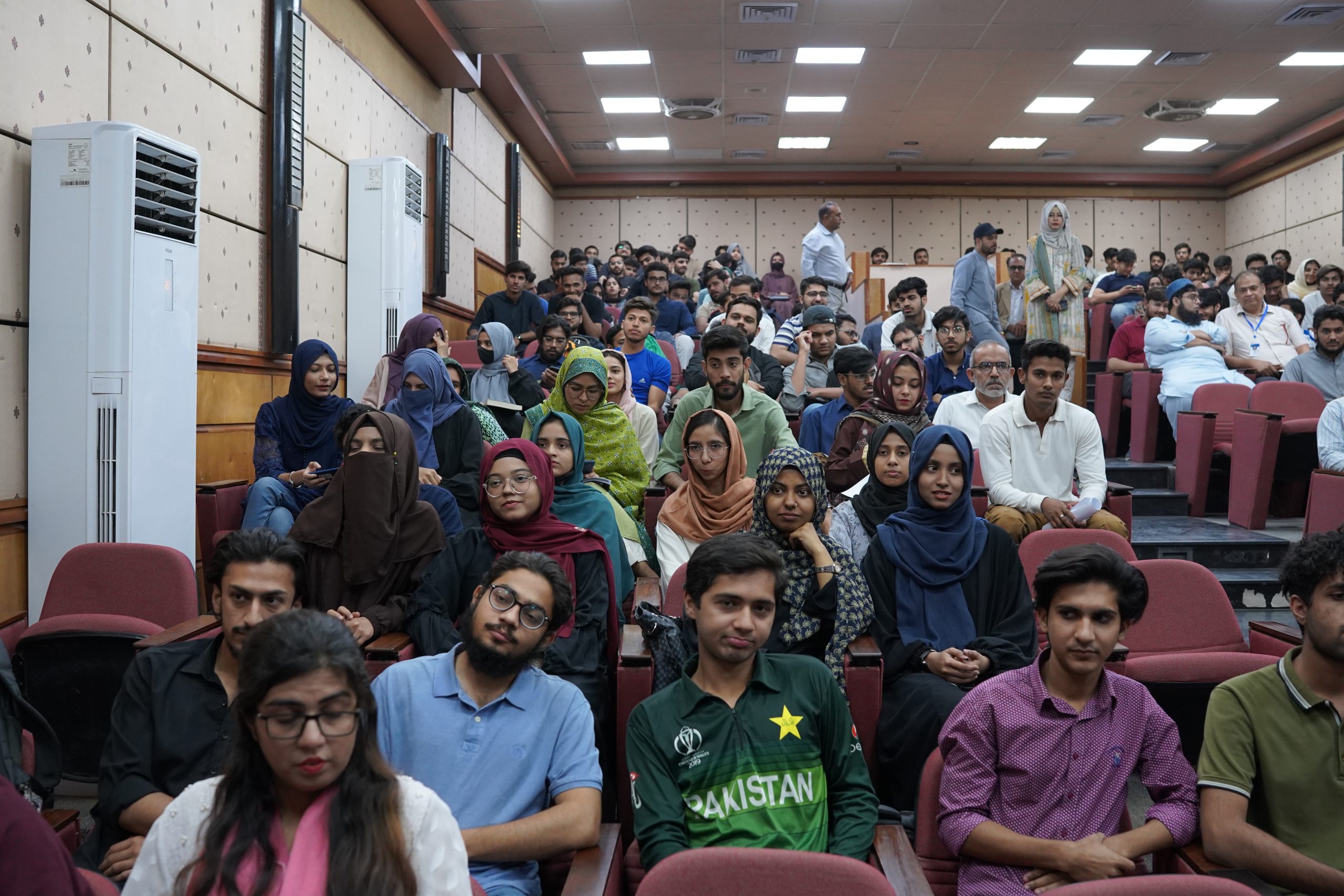 Session with Dr. Lehel Szabolcs Csokmai